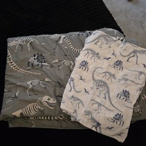 Pottery Barn Kids Twin Dinosaur Print Bedding Set